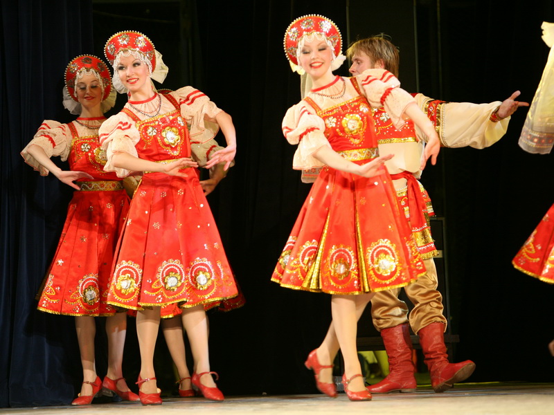 Танец - Русский народный фото